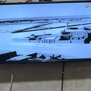 تلفزيون بلازما 32 بوصة