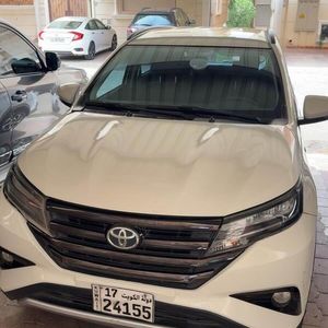 للبيع تيوتا راش ٢٠٢٠ 