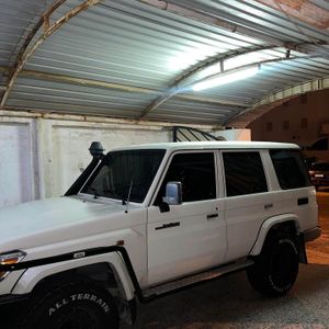 للبيع نص موديل ٢٠١٩ 