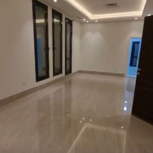 ‏للإيجار شقة