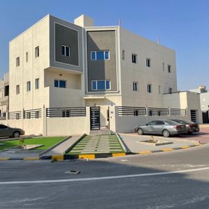 بيت للايجار في صباح الاحمد السكنية