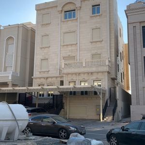 للبيع بيت سكني