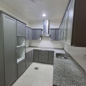 شقة للايجار في فهد الاحمد