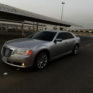 كرايزلر 300C Sport 
