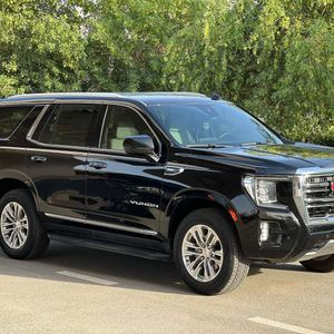 للبيع يوكن SLT موديل 2023