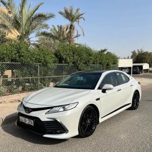 للبيع كامري 