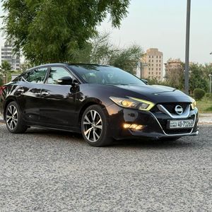 نيسان مكسيما 2016