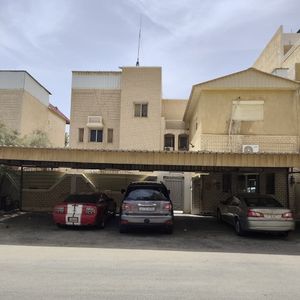 بيت للبيع في القرين