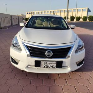 للبيع التيما موديل2014