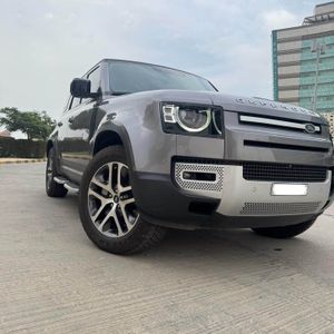 Defender HSE -110- V6 2024