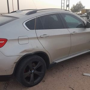 للبيع بي ام دبليو X6