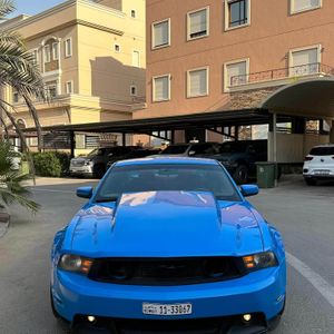 للبيع فورد موستنق 2012