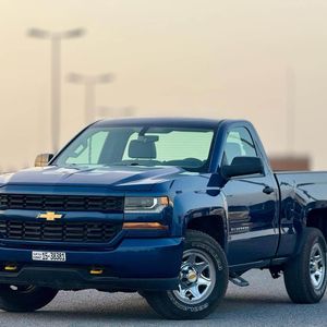 للبيع سلفرادو موديل 2018