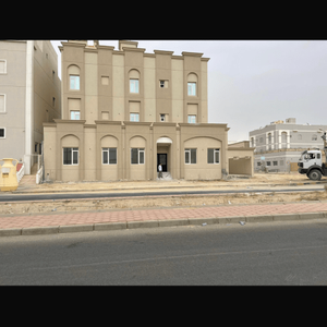 بيت للبيع في صباح الاحمد السكنية