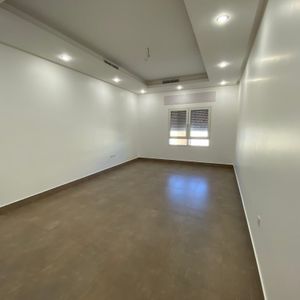 شقة للايجار في ابو فطيرة