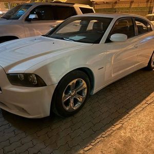 للبيع دوج تشارجرRT 