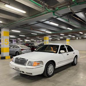 للبيع فورد ماركيز ٢٠٠٨