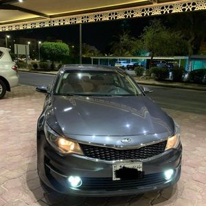 للبيع كيا اوبتيما موديل 2018