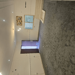 للايجار سطبل كامل بافروسيه الج