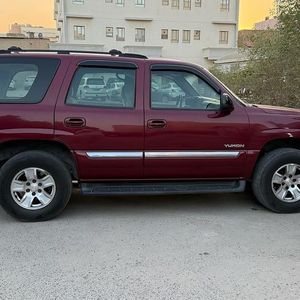 يوكن موديل 2004