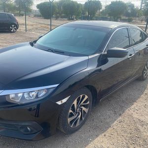 سيفيك اسود موديل 2018