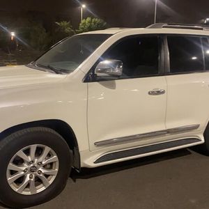 ‎ ابيض صدفيGXR