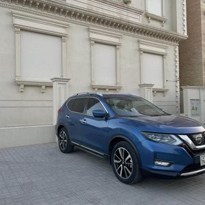 للبيع نيسان اكستريل