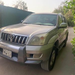 للبيع برادو موديل 2005