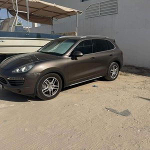 للبيع كايين 2011