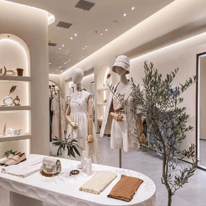 نجار ديكورات حشب ملابين 