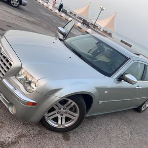 *للبيع كرايسلر 300C