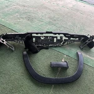 دعامية خلفية أصلية RAM Rebel 2025