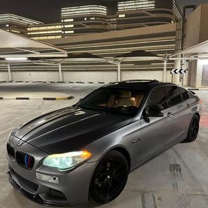 للبيع BMW 523i 
